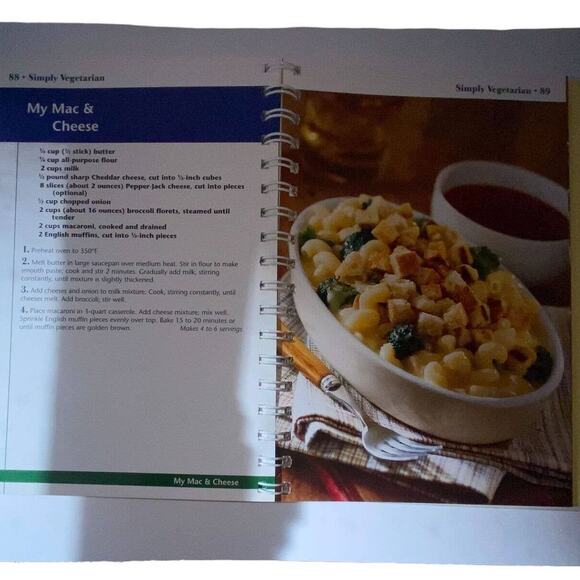 Incredibly Easy One Dish Cookbook 2006 Spiral Binding Hardcover Index Recipe - Picture 6 of 9